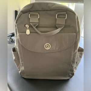 Baggalini backpack
